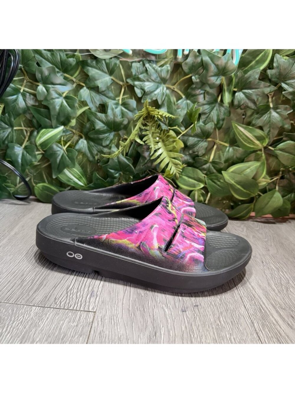 Oofos Brush Fade Sandals Recover Shoes Slides Black Purple M8 W10